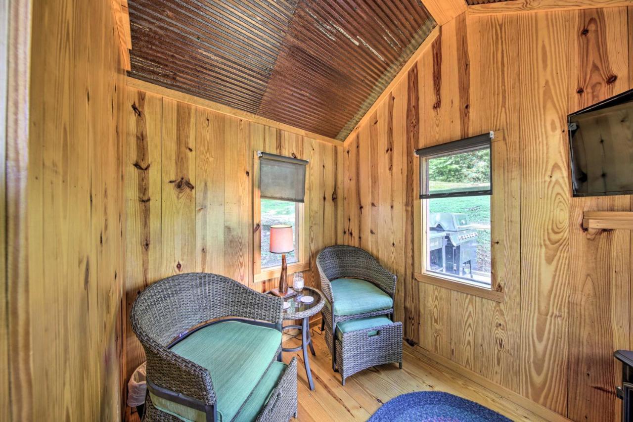 Tiny Home In Hayesville With Deck Near Trails! Exterior photo