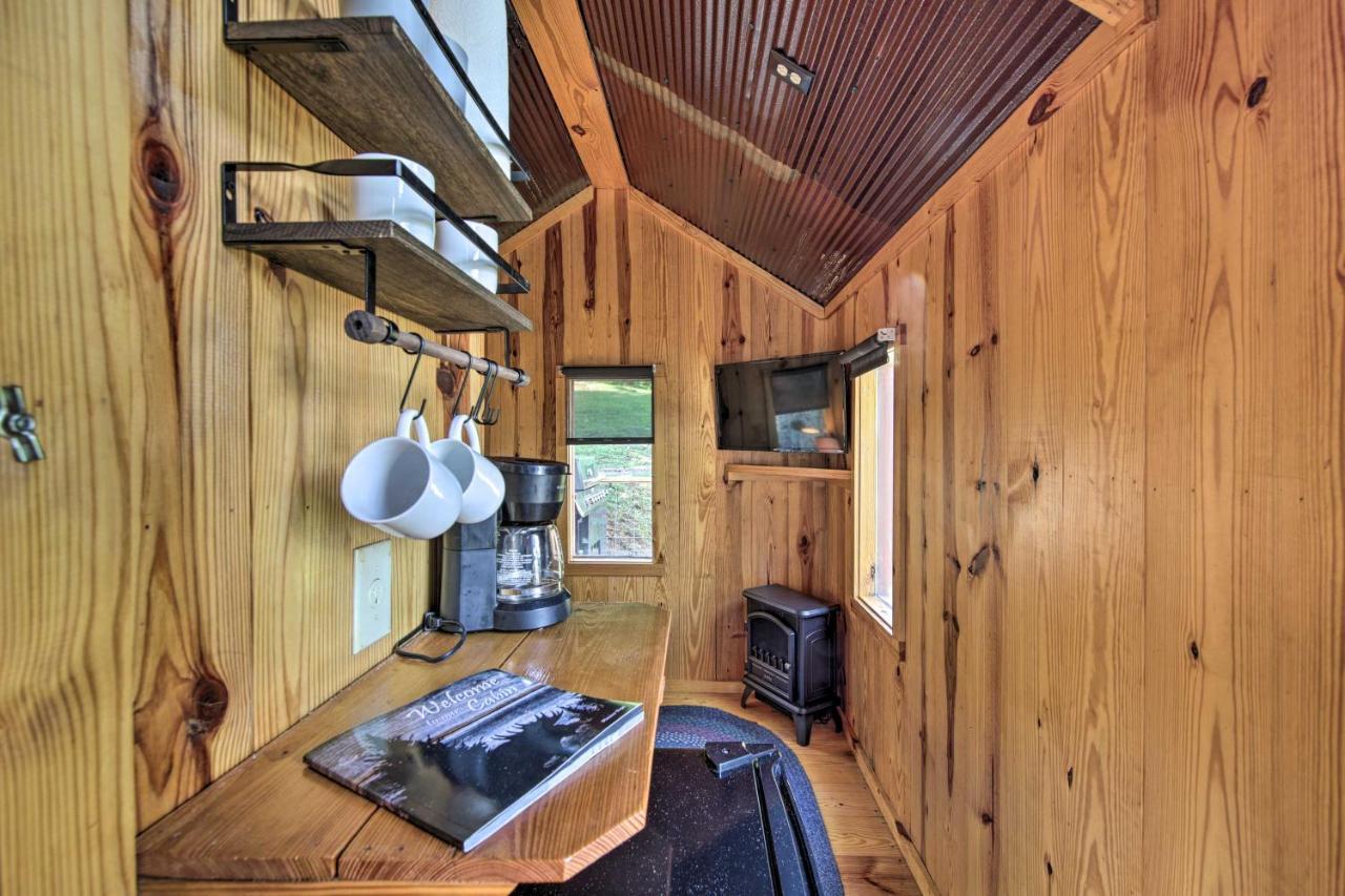 Tiny Home In Hayesville With Deck Near Trails! Exterior photo